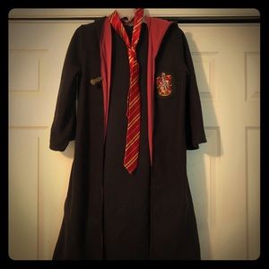 Harry Potter deluxe Gryffindor robe with neck tie